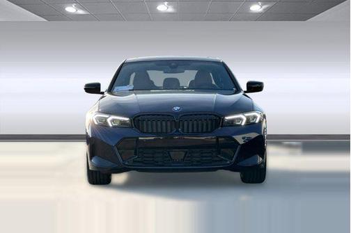 Tanzanite Blue II Metallic 2026 BMW 330 330i