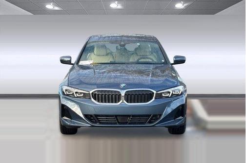 Arctic Race Blue Metallic 2026 BMW 330 330i