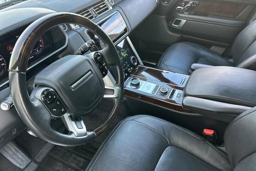 2022 Land Rover Range Rover P525 Westminster