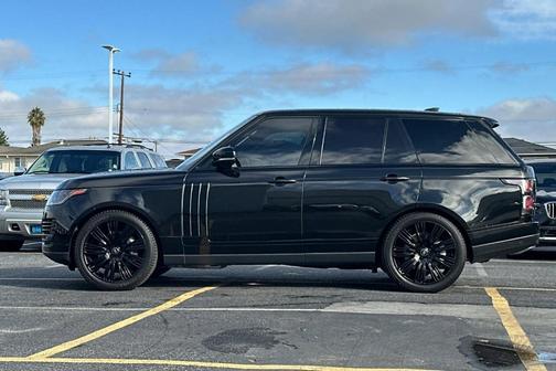 2022 Land Rover Range Rover P525 Westminster