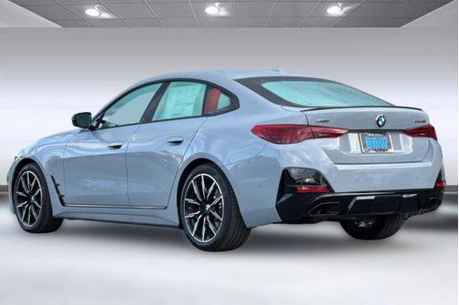 2026 BMW M440 i xDrive