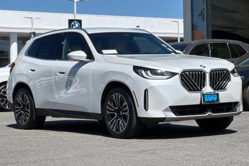 Mineral White Metallic 2026 BMW X3 30 xDrive