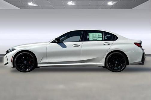 2025 BMW 330 i