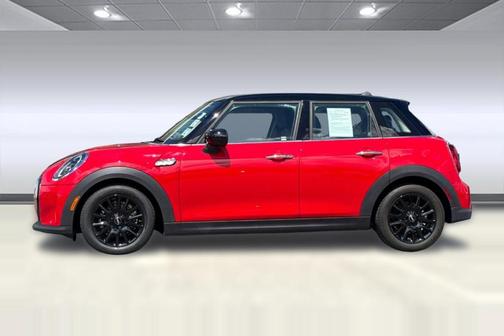 2023 MINI Hardtop Cooper
