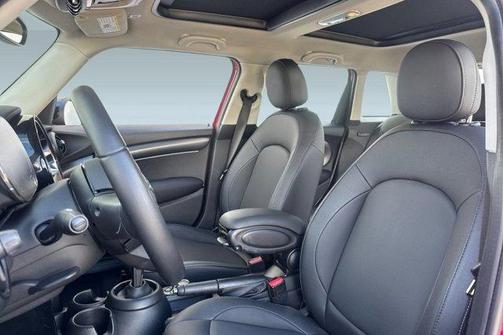 2023 MINI Hardtop Cooper