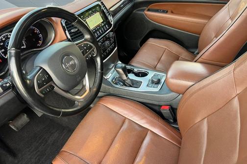 2020 Jeep Grand Cherokee Overland