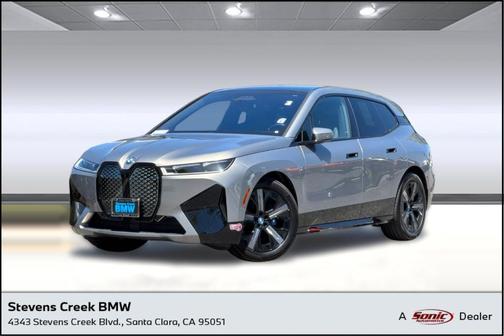 Oxide Grey Metallic 2025 BMW iX M60