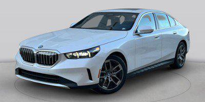 Black Sapphire Metallic 2027 BMW i5 xDrive40