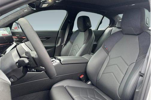 2026 BMW i5 eDrive40