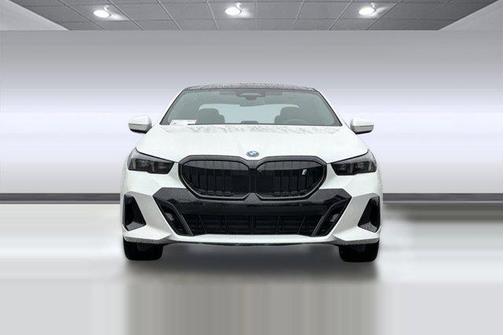 2026 BMW i5 eDrive40