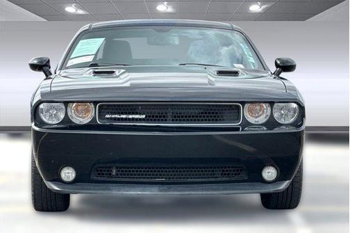 2012 Dodge Challenger SXT