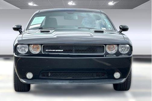 2012 Dodge Challenger SXT