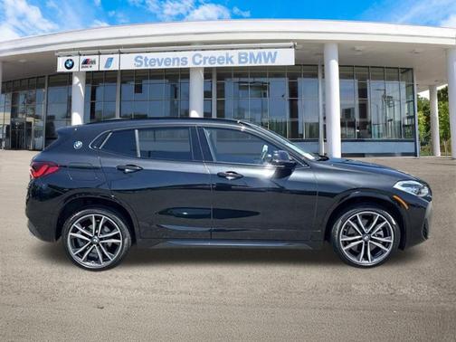 2023 BMW X2 sDrive28i