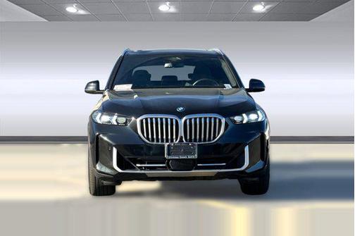 Black 2025 BMW X5 PHEV xDrive50e