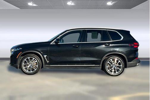Black 2025 BMW X5 PHEV xDrive50e