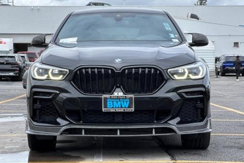 Black Sapphire Metallic 2023 BMW X6 M50i