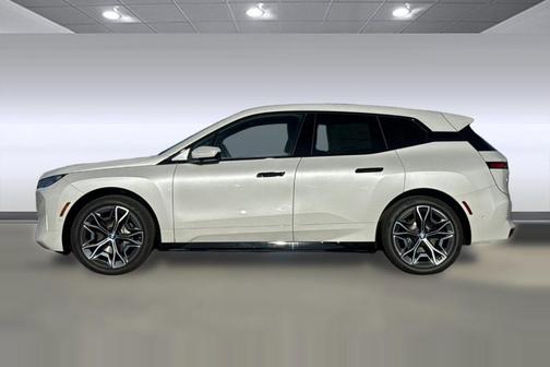 2026 BMW iX xDrive45