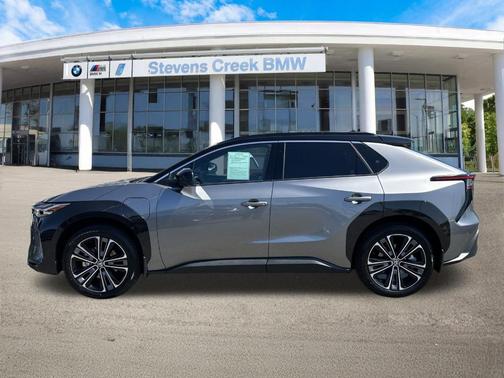 2024 Toyota bZ4X Limited