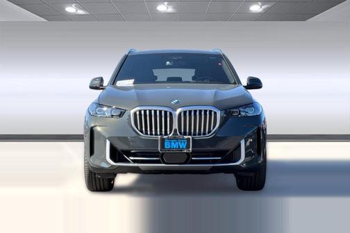 Dravit Grey Metallic 2026 BMW X5 PHEV xDrive50e