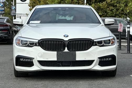 2018 BMW 540 540i