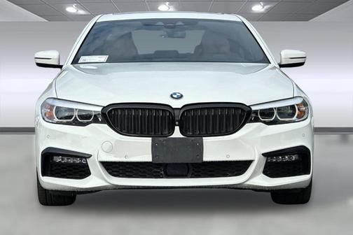 2018 BMW 540 540i