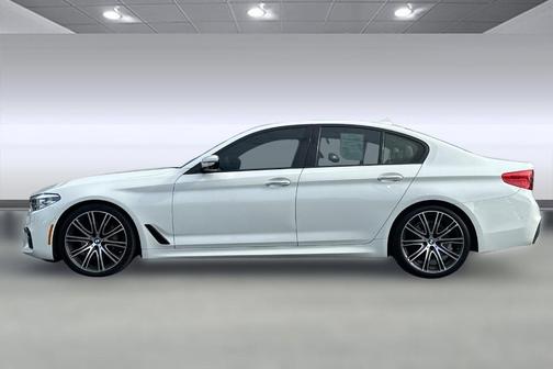 2018 BMW 540 540i