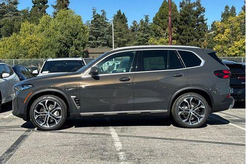 2026 BMW X5 PHEV xDrive50e