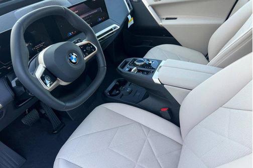 2026 BMW iX xDrive45