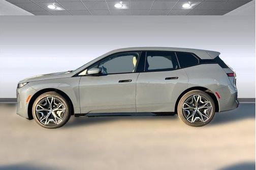 2026 BMW iX xDrive45
