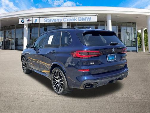 2021 BMW X5 M50i