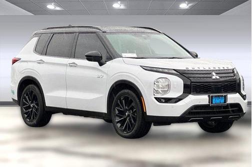 2025 Mitsubishi Outlander PHEV SEL
