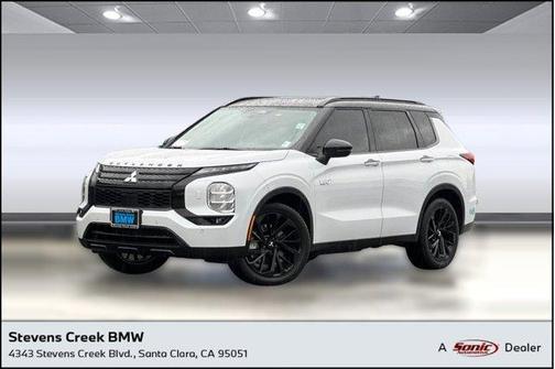 2025 Mitsubishi Outlander PHEV SEL
