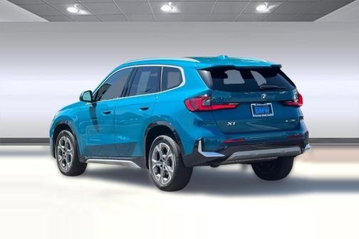 Blue Bay Lagoon Metallic 2025 BMW X1 xDrive28i