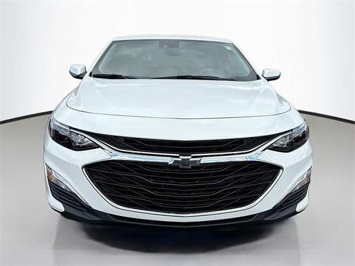 2024 Chevrolet Malibu FWD RS