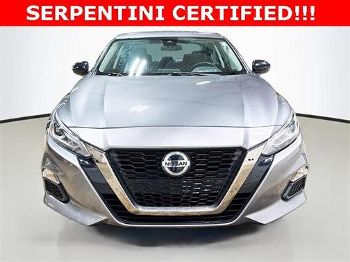 2021 Nissan Altima SR FWD