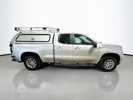 Silver Ice Metallic 2020 Chevrolet Silverado 1500 LT