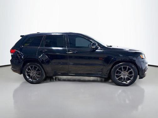 Diamond Black Crystal Pearlcoat 2020 Jeep Grand Cherokee High Altitude