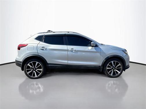 2017 Nissan Rogue Sport SL