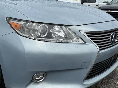 2014 Lexus ES 300h Base