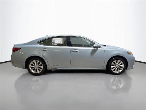 2014 Lexus ES 300h Base