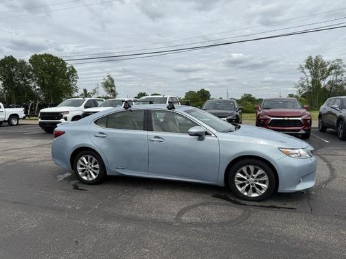 2014 Lexus ES 300h Base