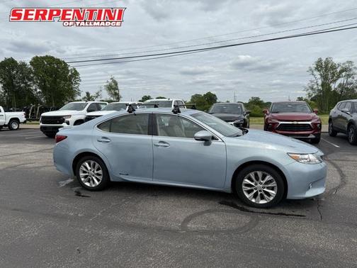 2014 Lexus ES 300h Base