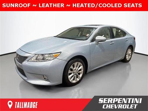 2014 Lexus ES 300h Base
