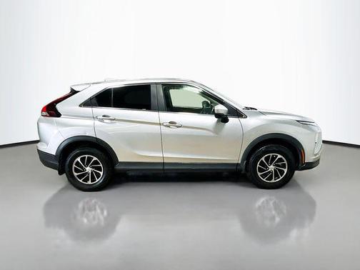 Alloy Silver Metallic 2022 Mitsubishi Eclipse Cross ES