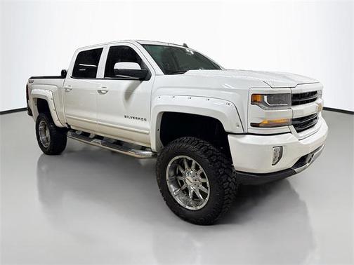 2018 Chevrolet Silverado 1500 2LT