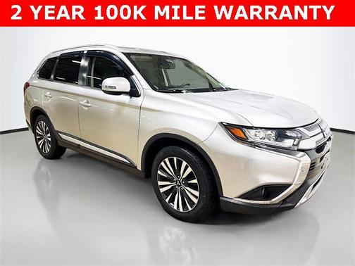 2020 Mitsubishi Outlander SE