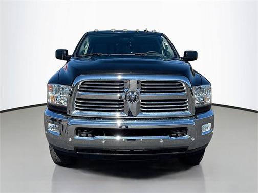 2017 RAM 2500 Big Horn Crew Cab 4x4 6'4' Box