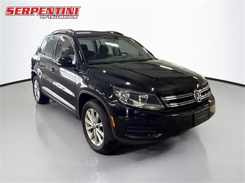 2018 Volkswagen Tiguan Limited 2.0T 4MOTION