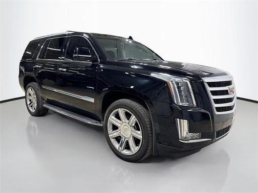 2017 Cadillac Escalade Luxury
