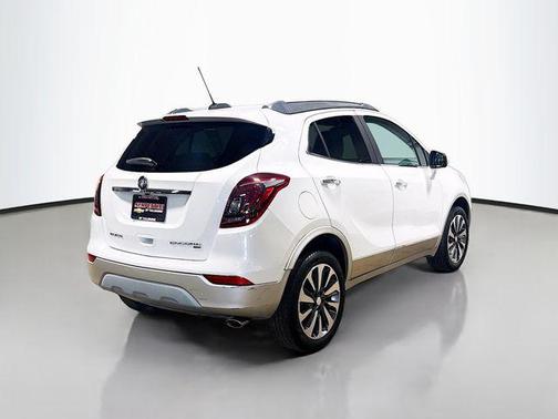White Frost Tricoat 2018 Buick Encore Essence